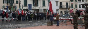 alzabandiera piazza slide